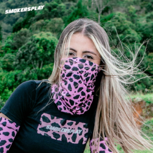 Cuello Multiusos Print Negro Fondo Rosa