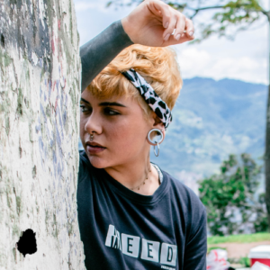 Panoleta Print Negro Fondo blanco