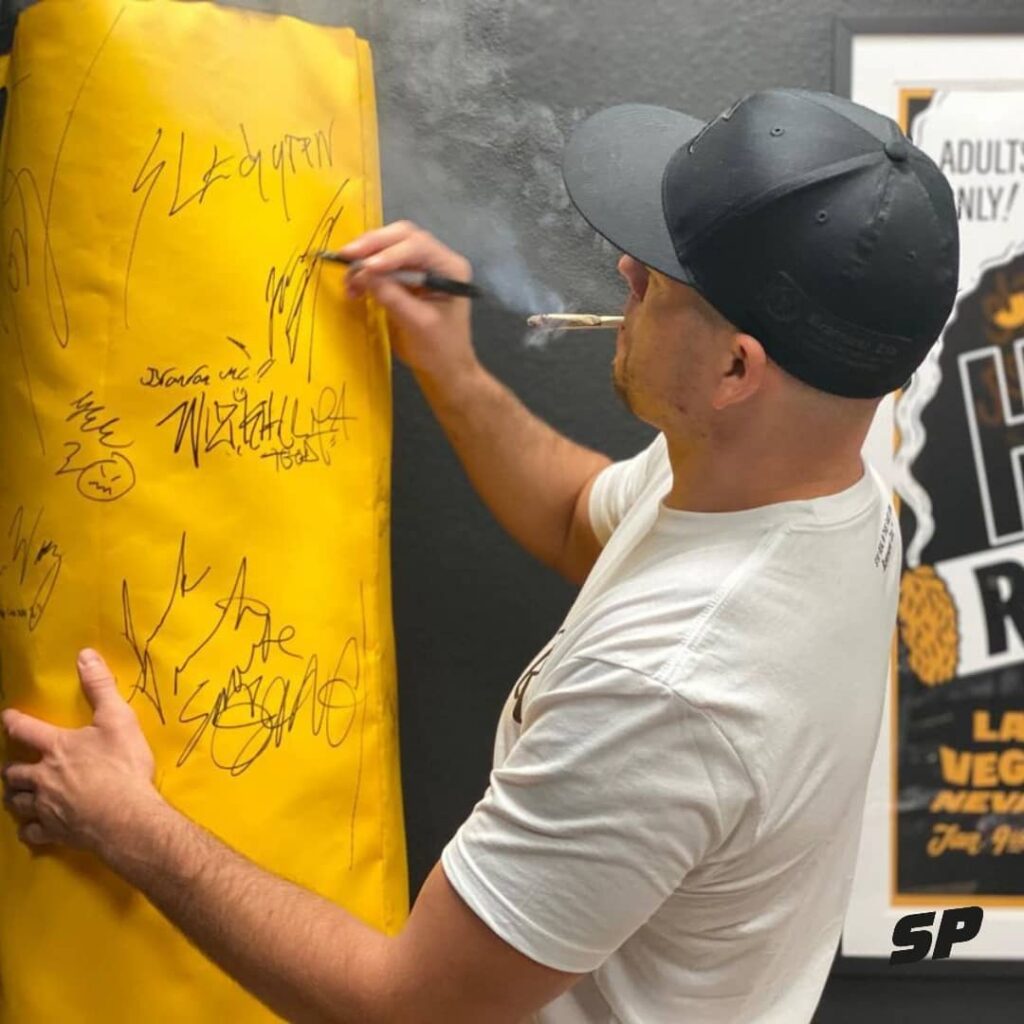 smokersplay_1628138847204119